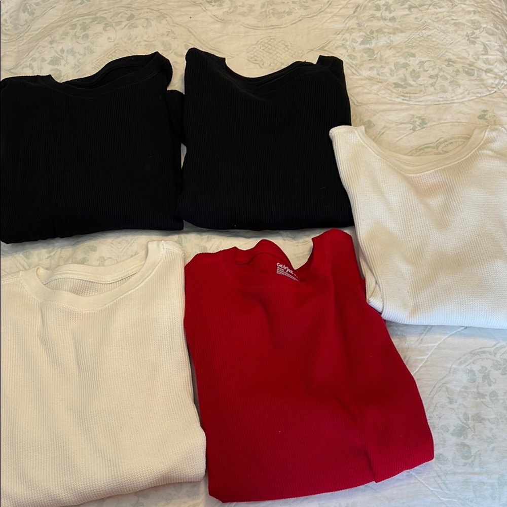 Classic Black, White, and Red thermal Set